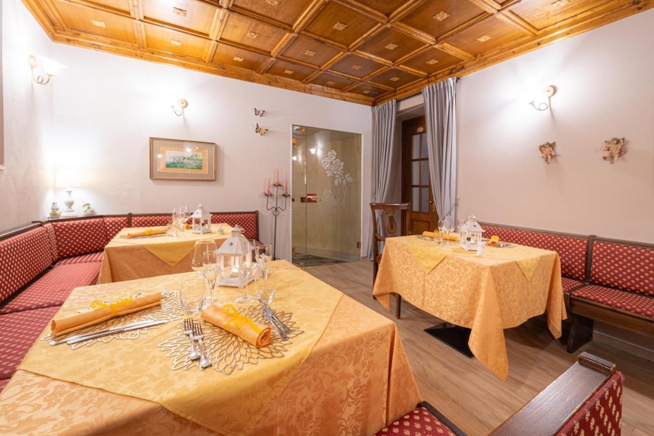 Borgo Dei Poeti Romantik Hotel Манерба дел Гарда Екстериор снимка